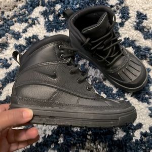 Nike ACG Woodside 2 High Triple Black Snow Boots 13c